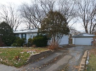 6941 Dawn Ave, Inver Grove Heights, MN 55076