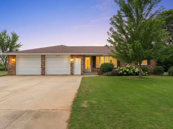 2812 Finger Rd, Green Bay, WI 54302
