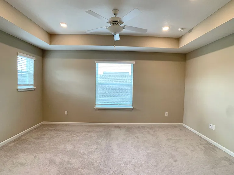 7374 Hilladale Creek Ln — Photo 25