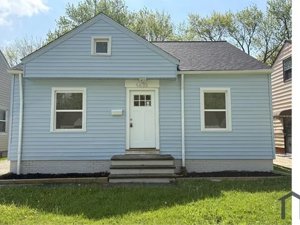 5633 Waterbury Ave, Maple Heights, OH 44137