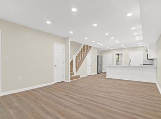 20-39 31st St #1A, Astoria, NY 11105