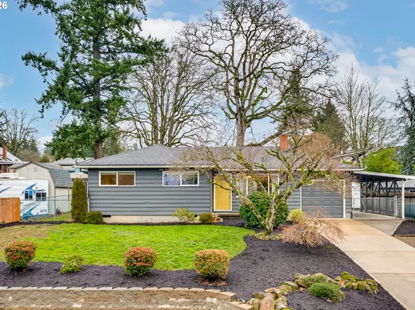 945 Cornell Ave, Gladstone, OR 97027