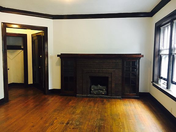 2nd image of 4718 N Hamilton Ave APT 3S