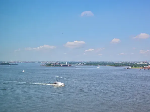 10 Little West Street image 9 of 11