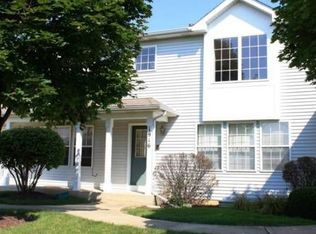 1916 Carousel Ct, Joliet, IL 60435