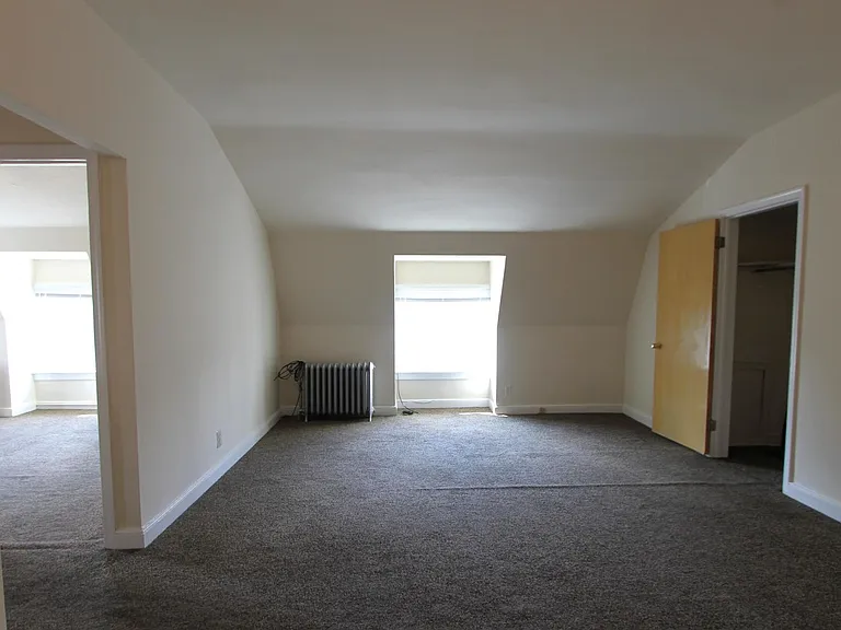 7174 Germantown Ave — Photo 29