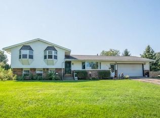 4468 Innisbrook Dr, Jackson, MI 49201