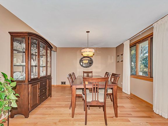 5th image of 13348 S Stephen Dr
