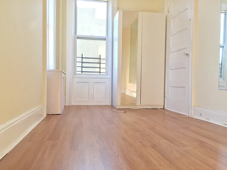 1743 Summerfield St #2L — Photo 4