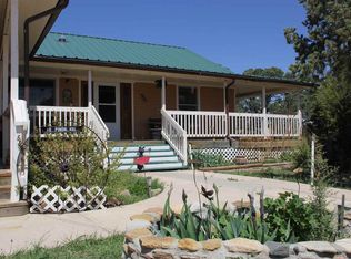 10 Pinon Ave, Cimarron, NM 87714