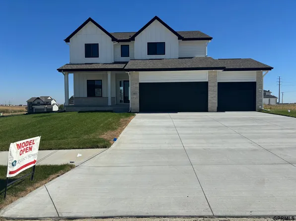 5407 N 190th Ave, Elkhorn, NE 68022