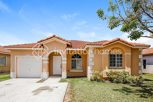 28468 SW 130th Pl Photo 1