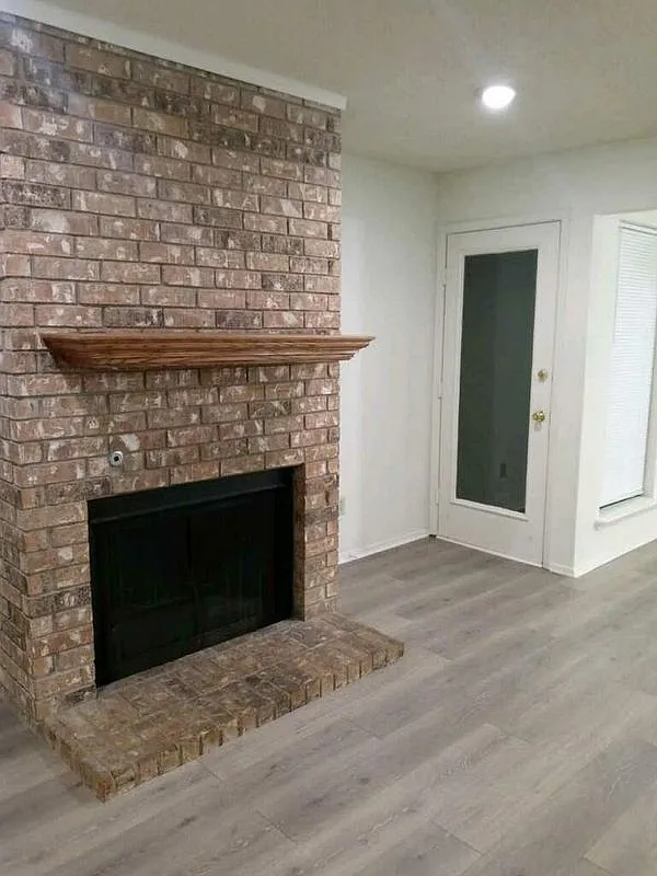 3 bed, 2.5 bath, 1228 sqft, $2,100 — Photo 1