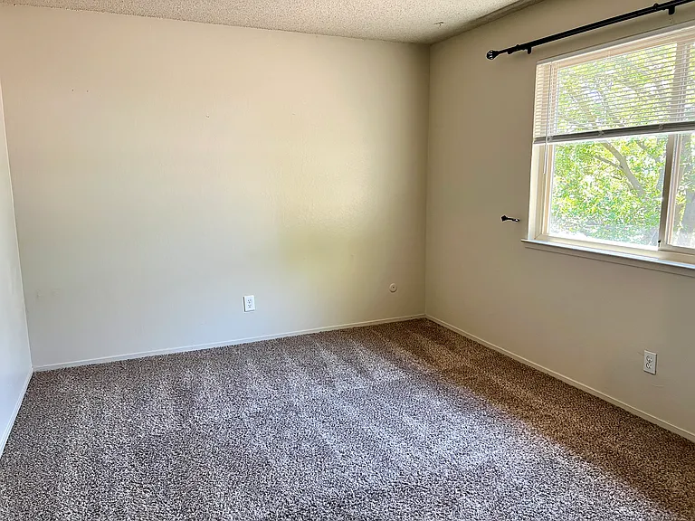 2720 Pole Line Rd #2 — Photo 12