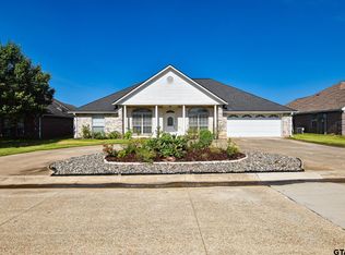 19430 Sara Ln, Flint, TX 75762
