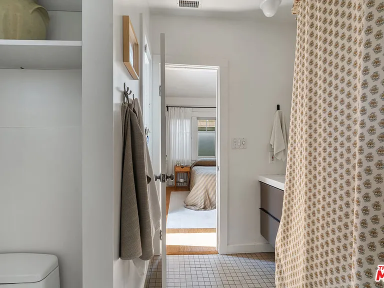 648 Palms Blvd — Photo 19