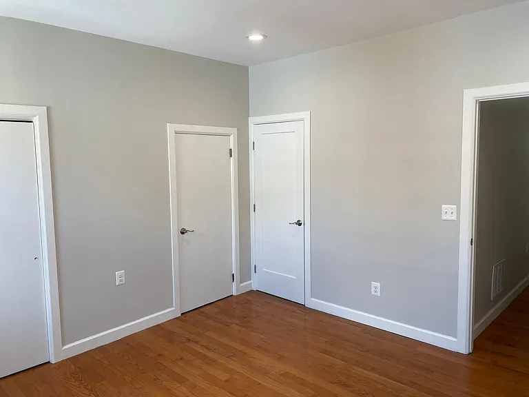 618 Cross St — Photo 14