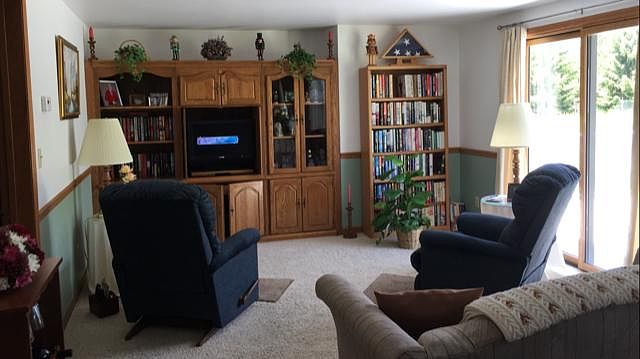 2nd image of 2066 W Ristow Hwy