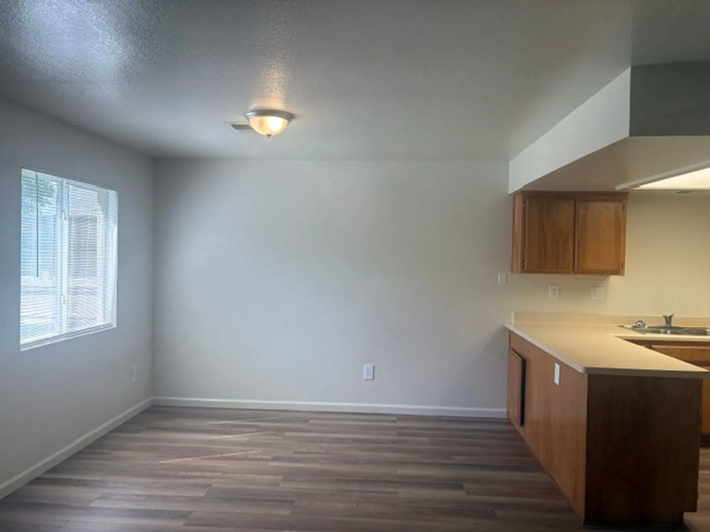 1730 Inyo St — Photo 3