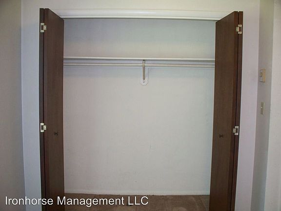 5th image of 515 S 15th Ave APT A