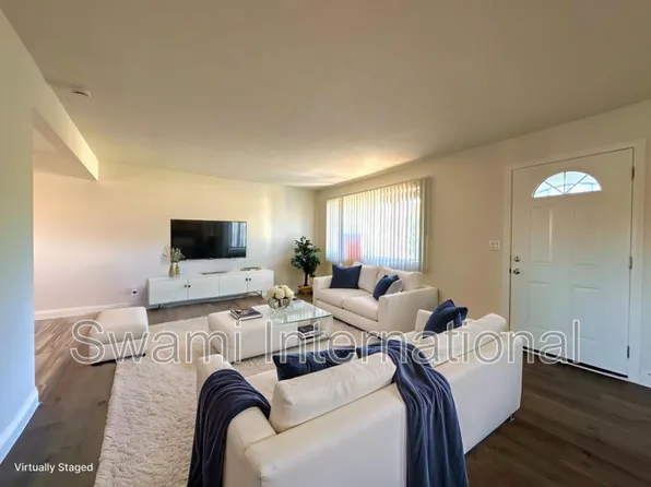 25532 1/4 Oak St, Lomita, CA 90717