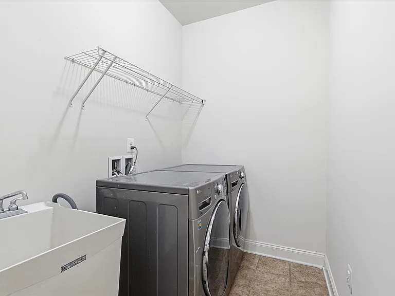 23359 Bymes Mill Ter — Photo 6