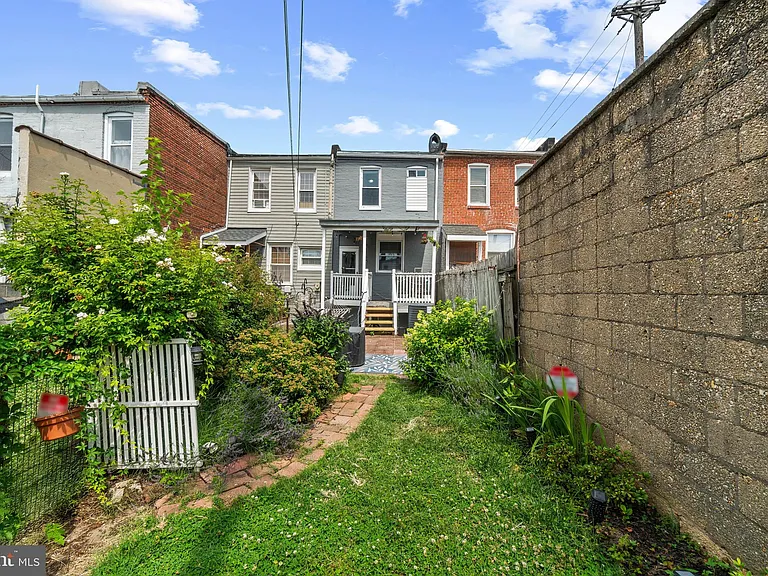 4 N East Ave — Photo 43