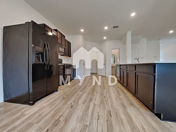 5th image of 18423 Cobalt Cove Ln