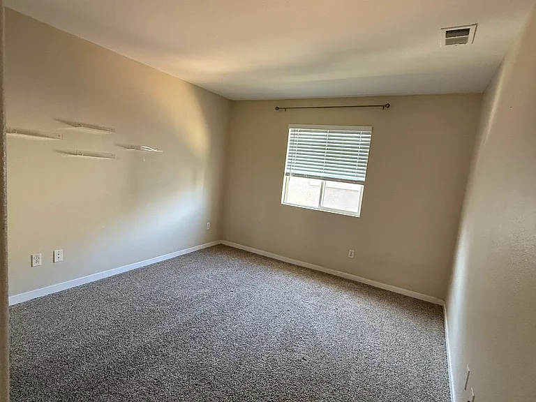 4156 Keepsake Ct — Photo 14