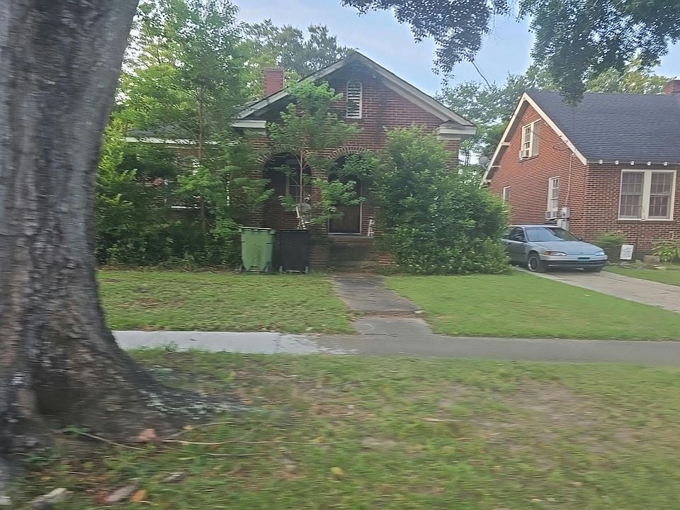 1st image of 1332 Rhodes St
