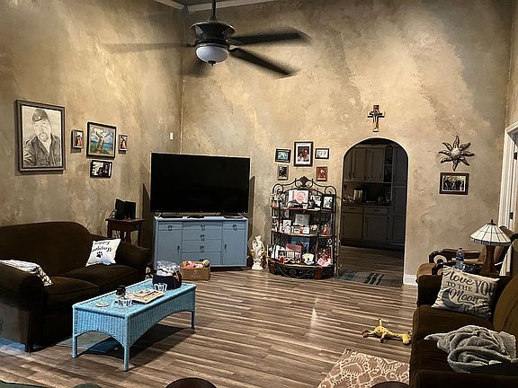 5th image of 84262 Terrell Rd N