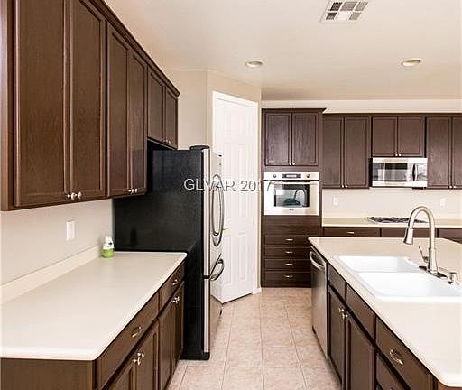 5th image of 10445 Foggy Glen Ave #0