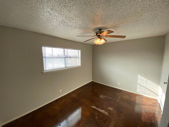 5th image of 2909 San Antonio St APT 10