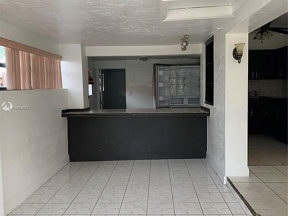 5th image of 1395 NE 175th St #0