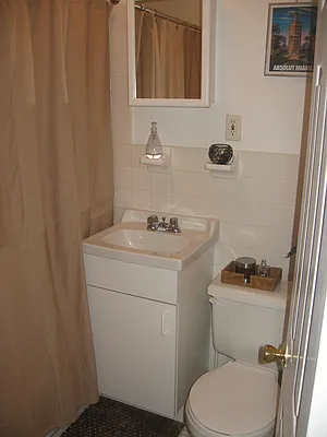 Rented by Blana LLC | media 9