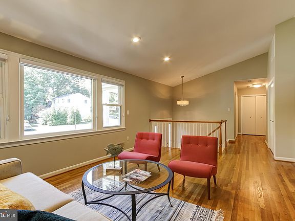 5th image of 4823 Candace Ln