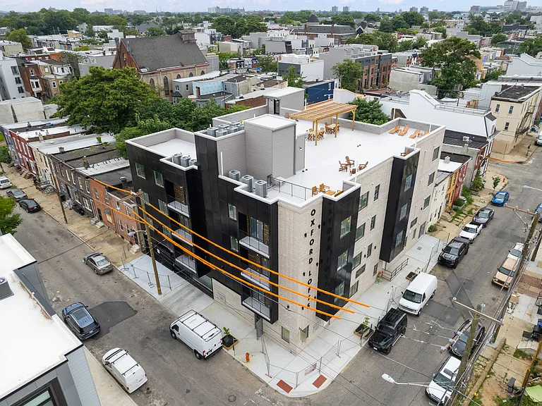 2621 W Oxford St #401 — Photo 16