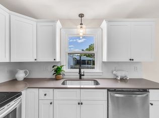 716 Parker St, Springfield, MA 01129