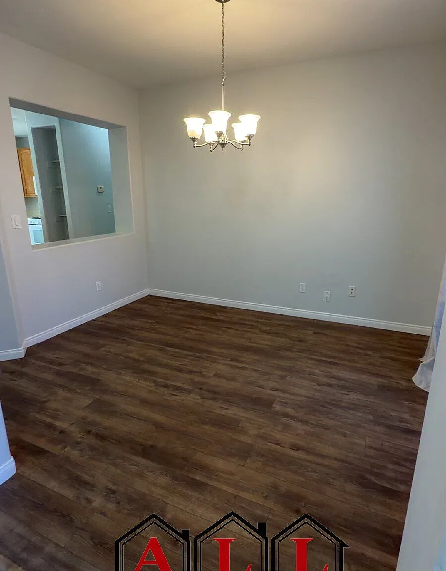 3 bed, 2.0 bath, 1784 sqft, $2,300 — Photo 3