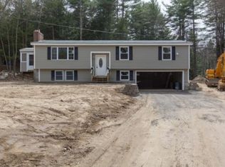 162 N Shore Rd, Derry, NH 03038