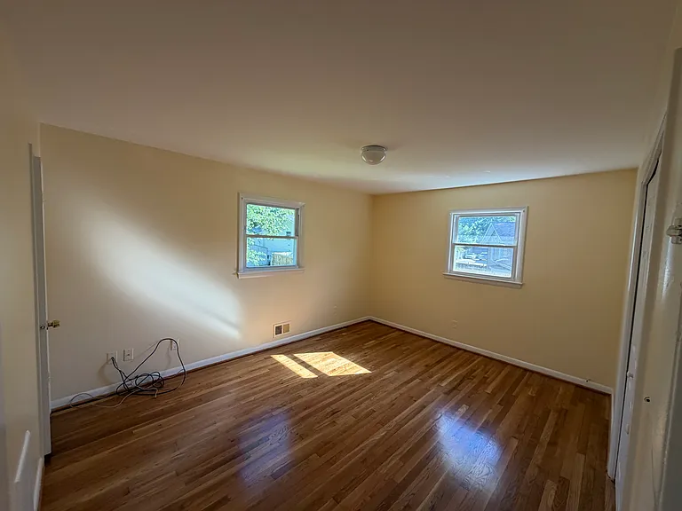 14203 Chelmsford Rd — Photo 7
