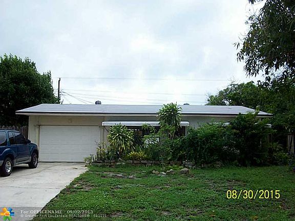 2nd image of 2510 NE 9th Ter