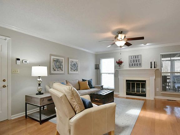 4th image of 1200 Newfane Cir