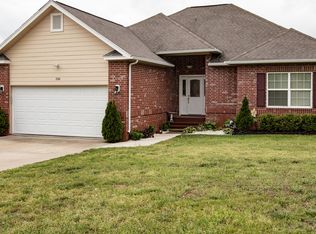 150 Clearview Dr, Blue Eye, MO 65611