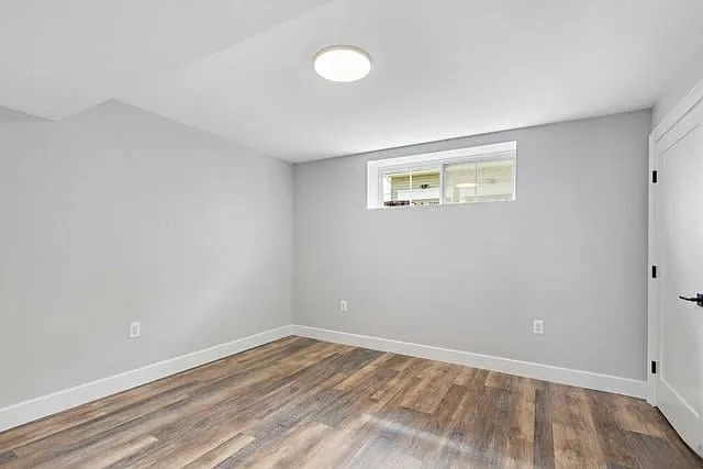 70 Columbus Dr — Photo 20