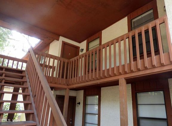 2nd image of 470 Lombard St #D