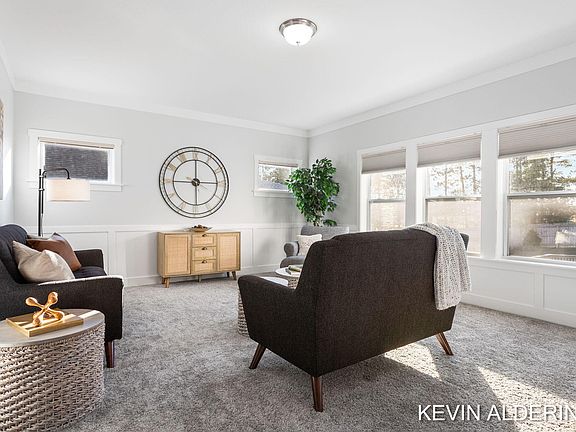 3rd image of 9335 Windward Dr