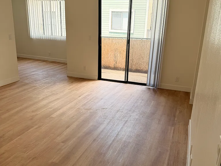 14931 E Pacific Ave #6 — Photo 6