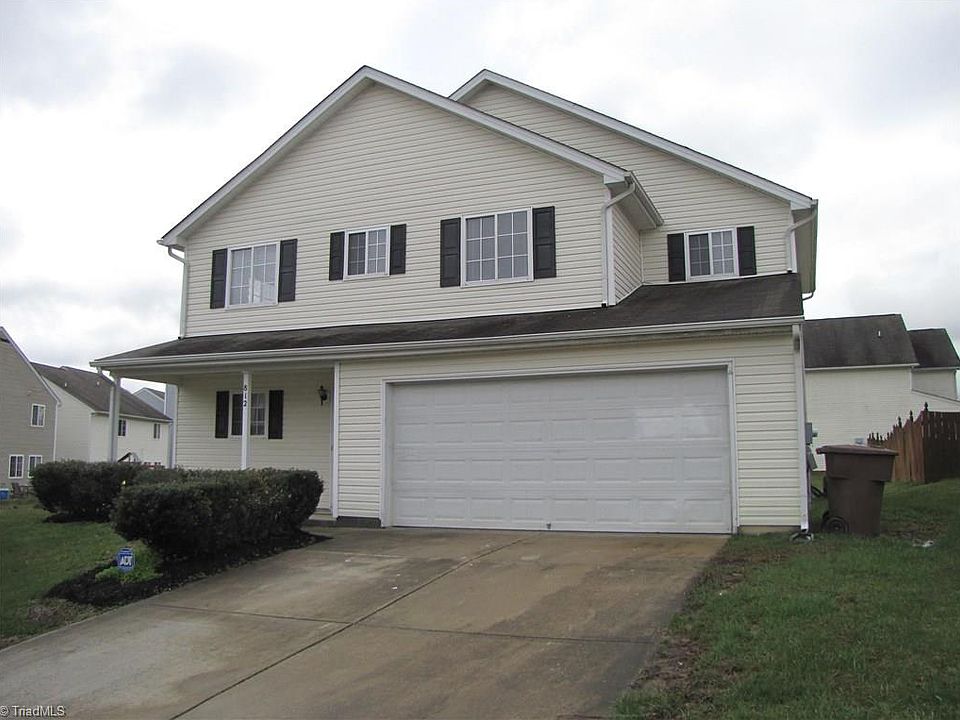 1st image of 812 Caledon Dr