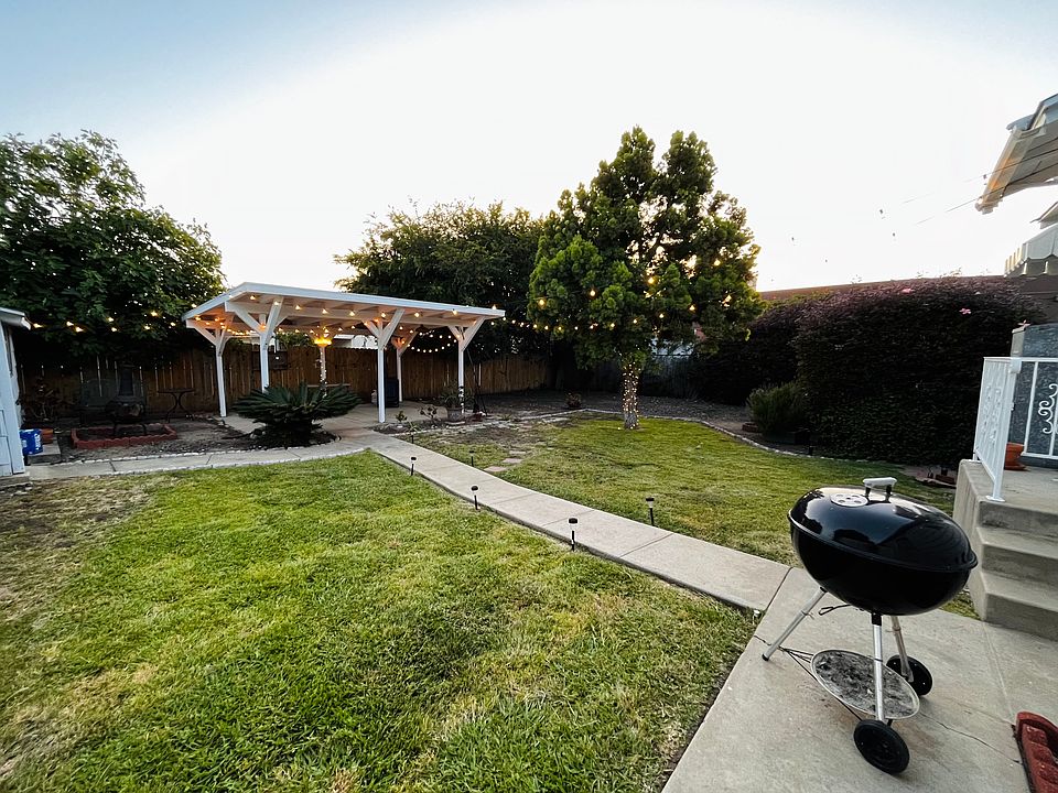 1st image of 4574 Lee Ave